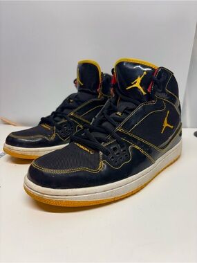 Nike Jordan 1 Flight size 9